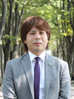 折戸謙介